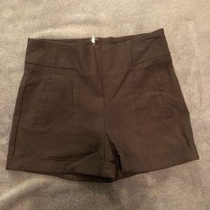 Light brown back zipper shorts